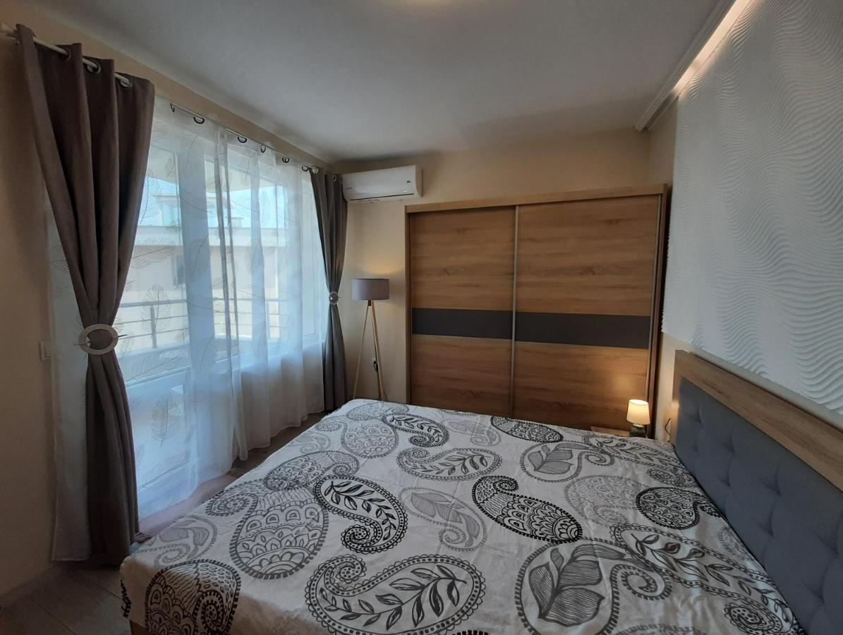 Wave Apartment Burgas Exterior photo